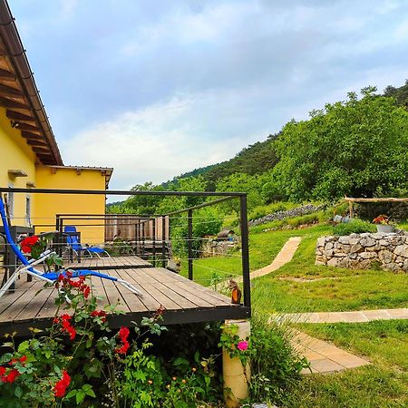 Homestead Zavadlal - Domacija Zavadlal Komen Buitenkant foto